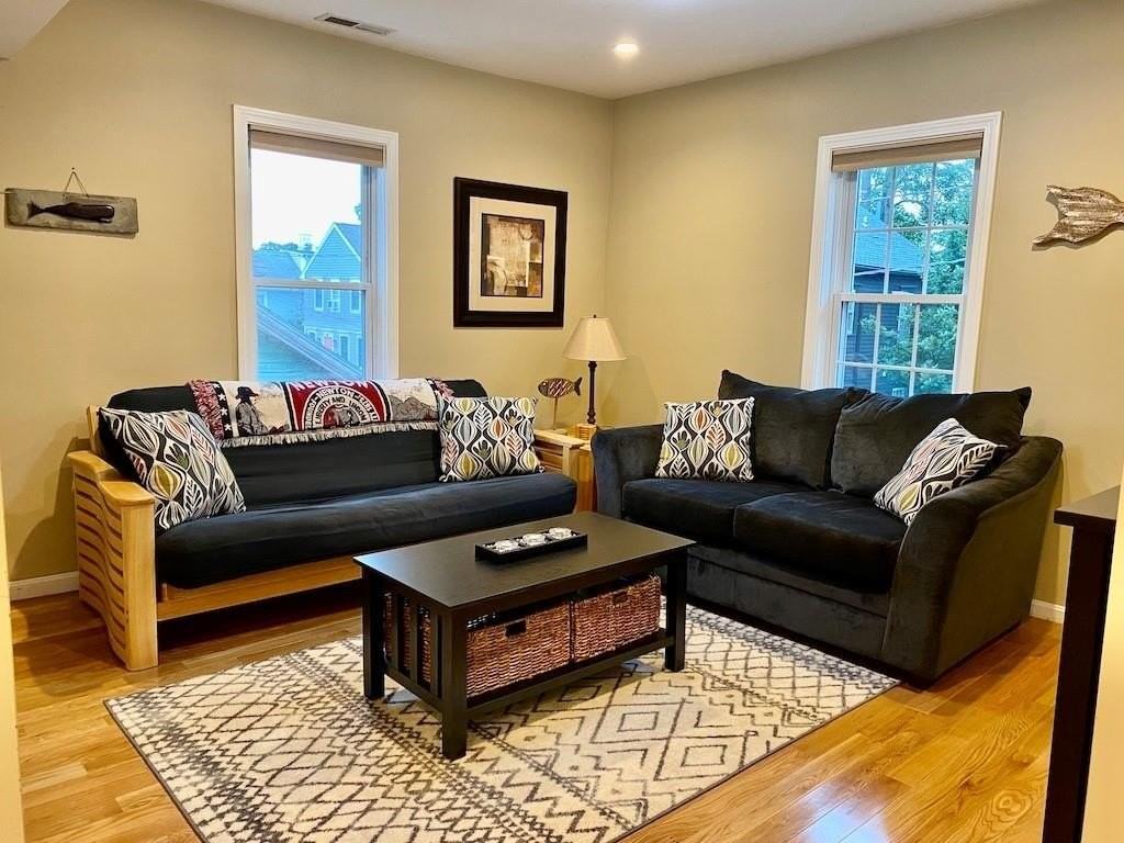 61 Callender Ave Unit 2 - Photo 7 of 25