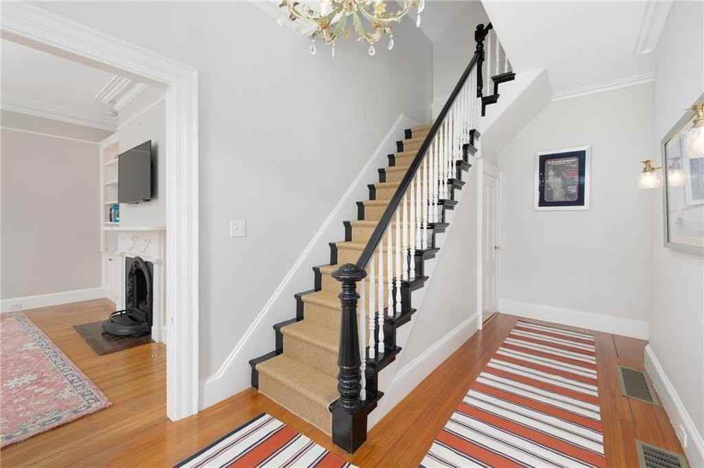 83 John St - Photo 5 of 29