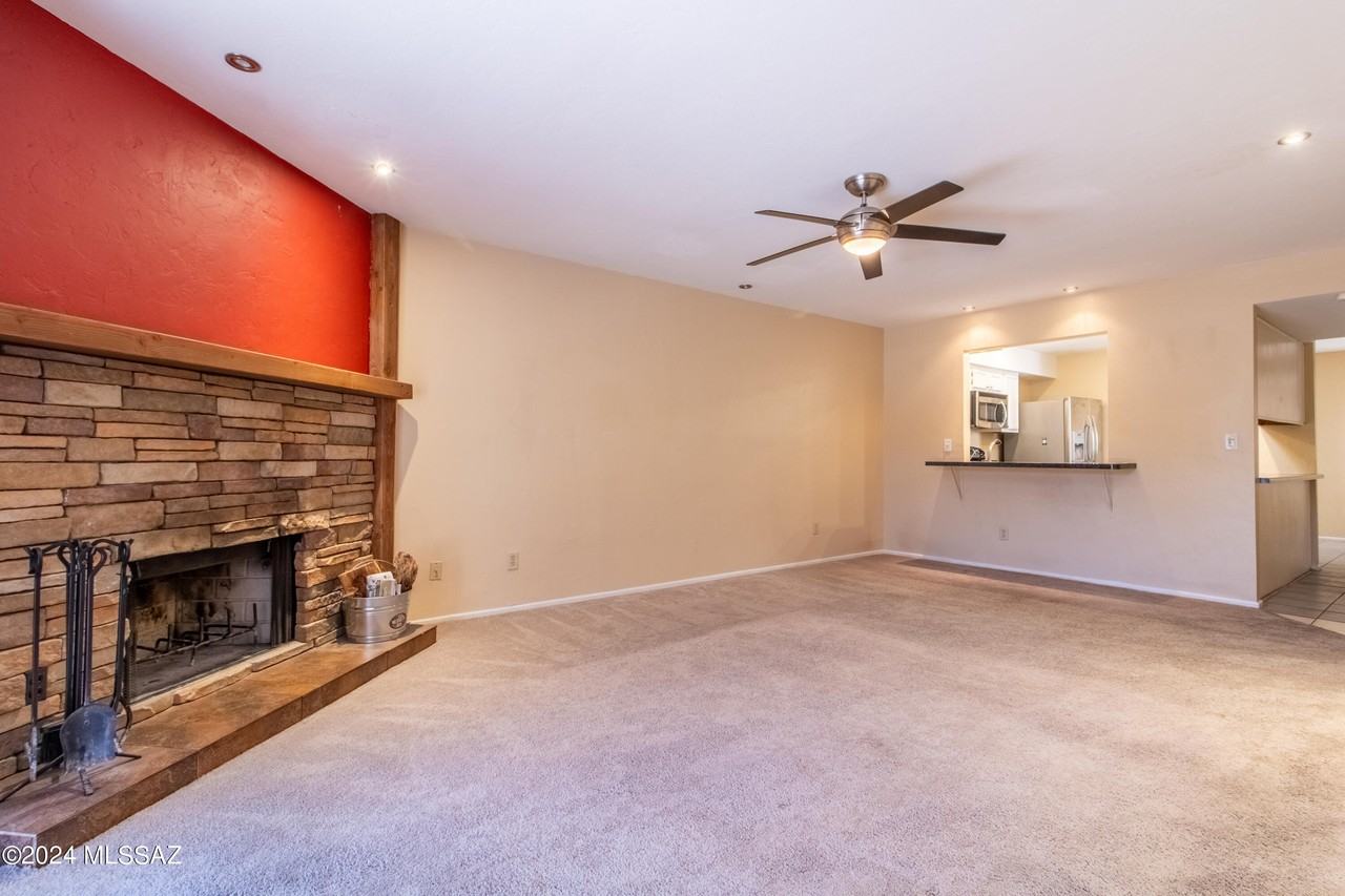 8448 E Corinthian Dr - Photo 6 of 13