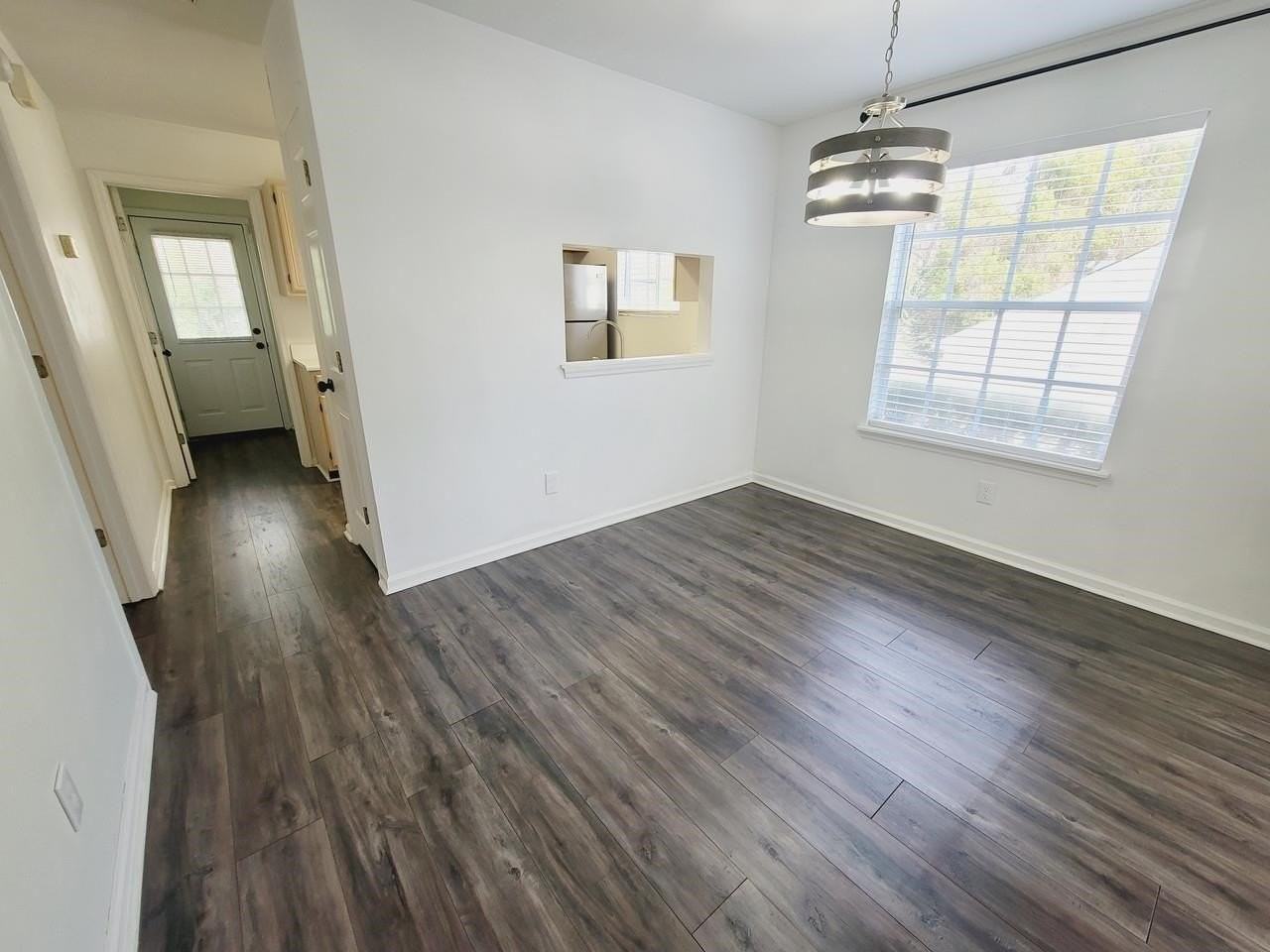 1158 Copper Creek Dr - Photo 7 of 34