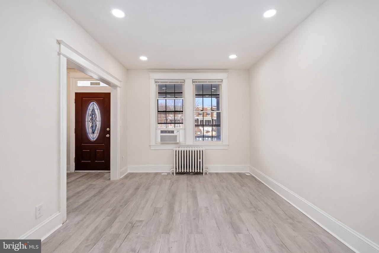 1805 Potomac Ave Se - Photo 7 of 44