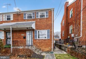 4336 Dubois Pl Se - Photo 1 of 1