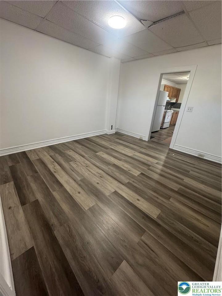 517 Elliger St - Photo 2 of 10