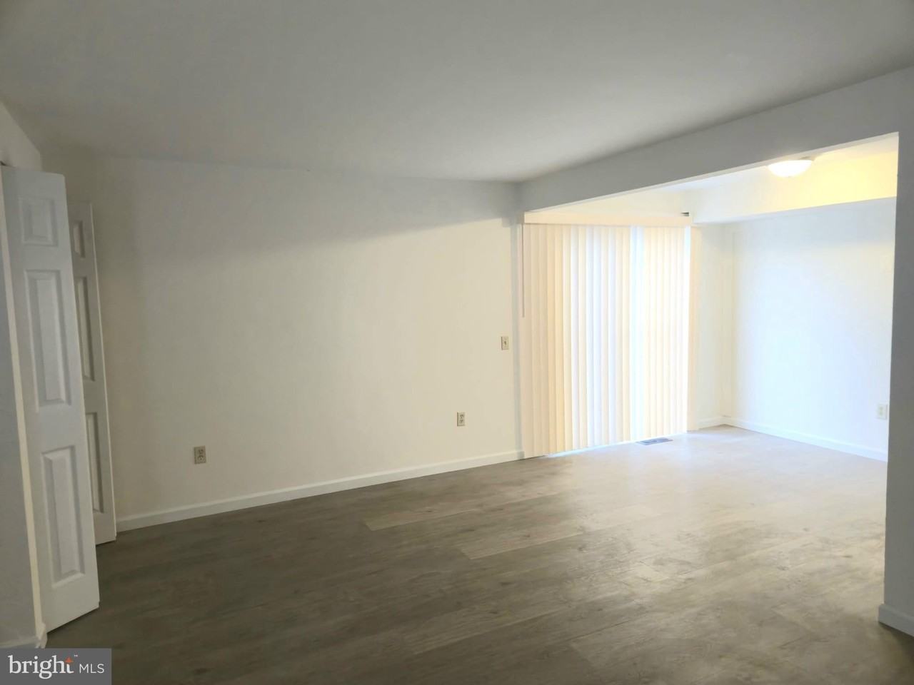 82 Ewing Dr Unit A - Photo 3 of 13