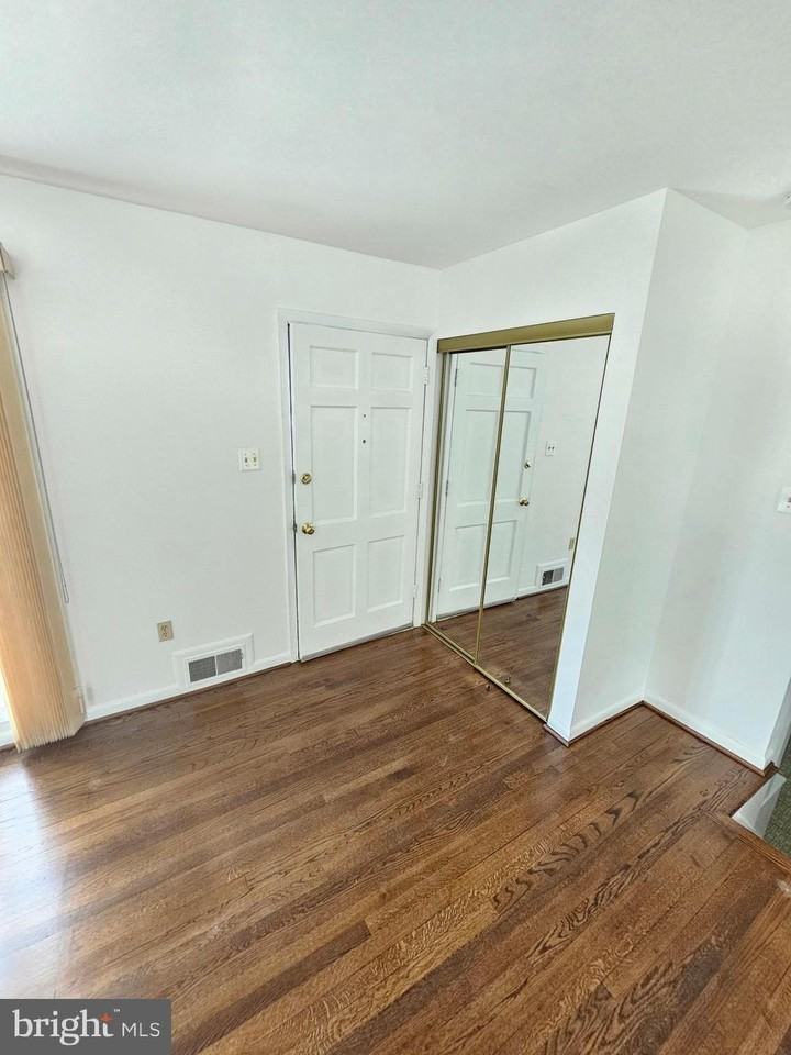 4010 Isbell St - Photo 2 of 21