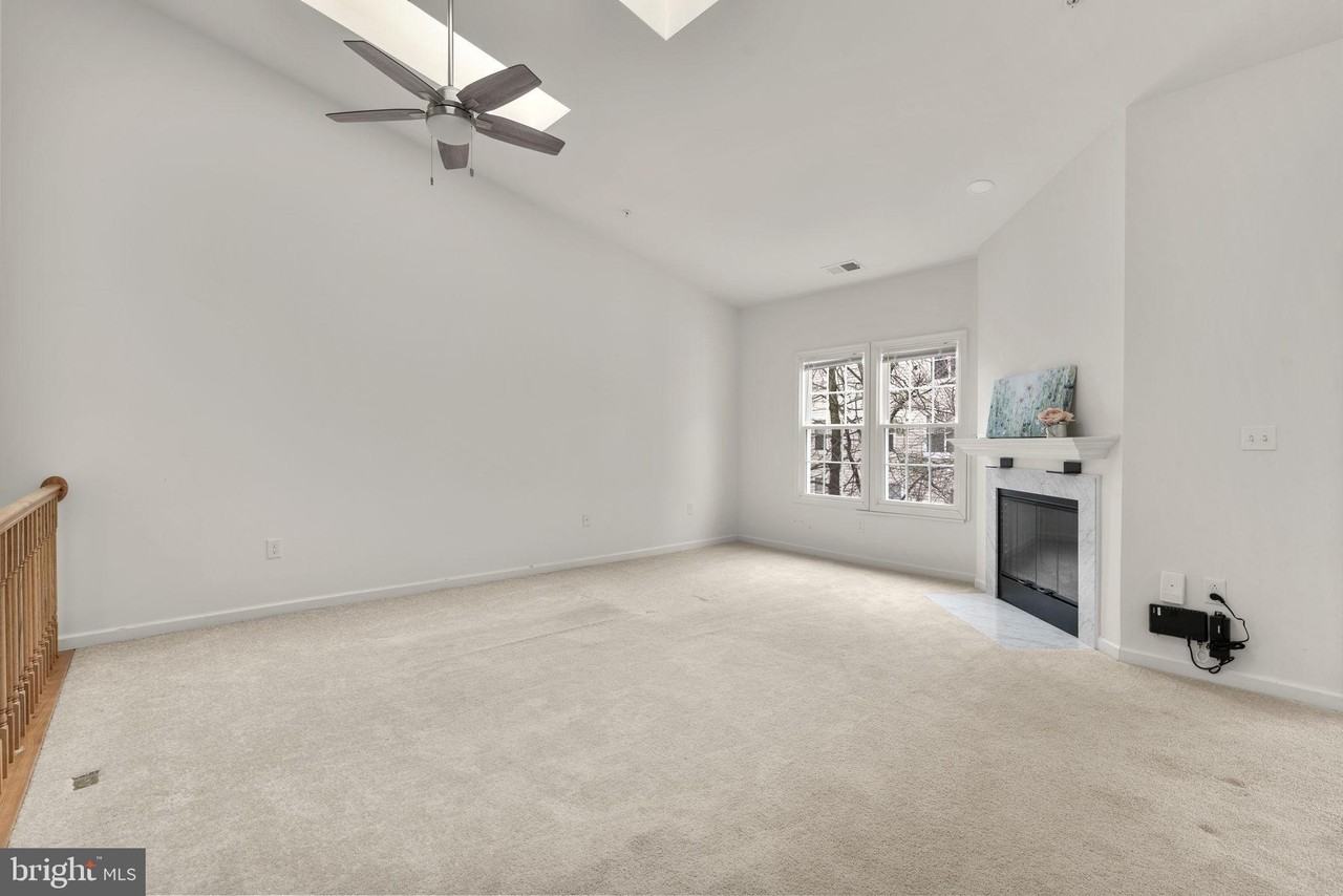 14225 Jib St Unit 8462-32 - Photo 5 of 30