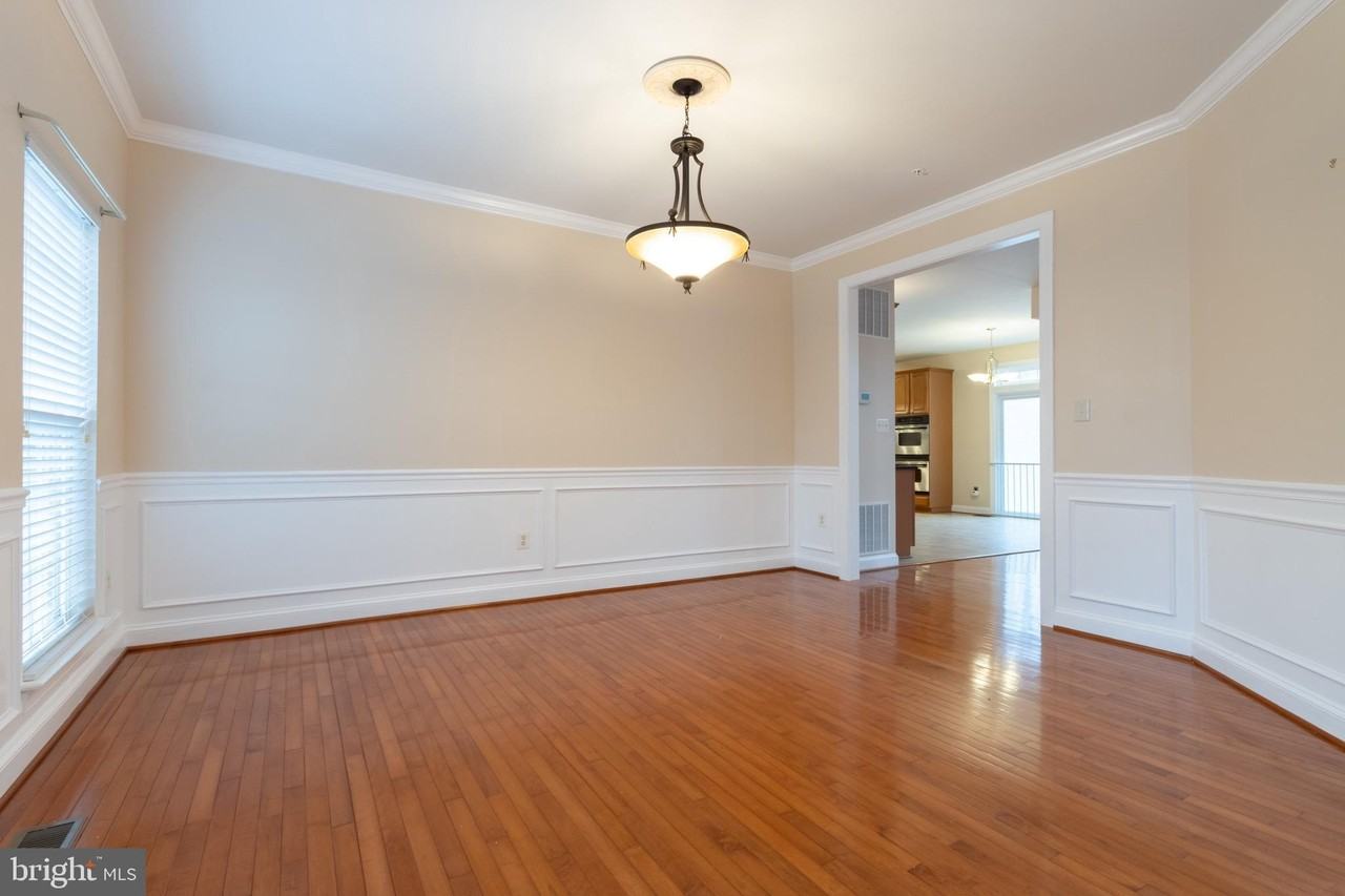 3905 Woodreed Dr - Photo 4 of 36