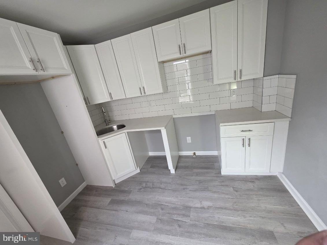 1256 Jackson St - Photo 3 of 8