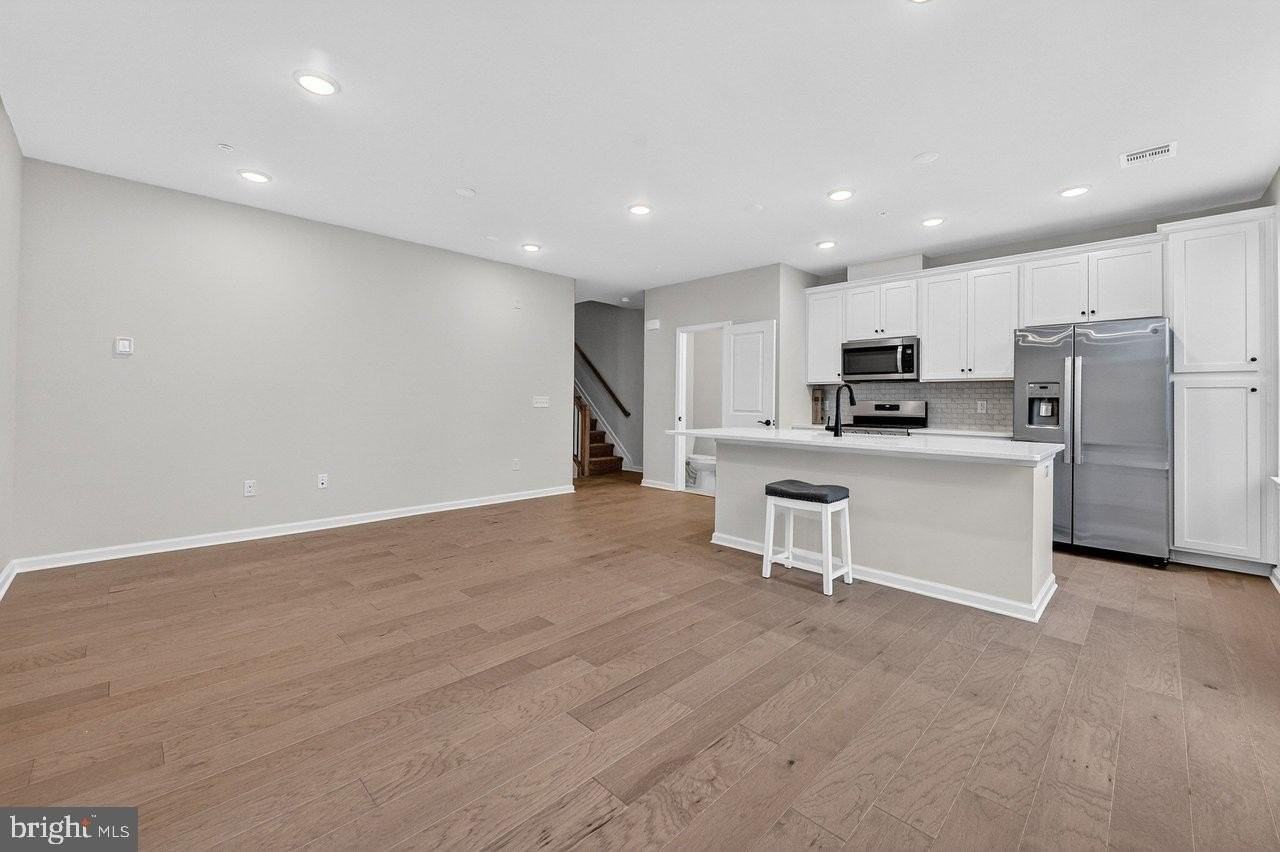 505 Sadie Cir - Photo 4 of 26