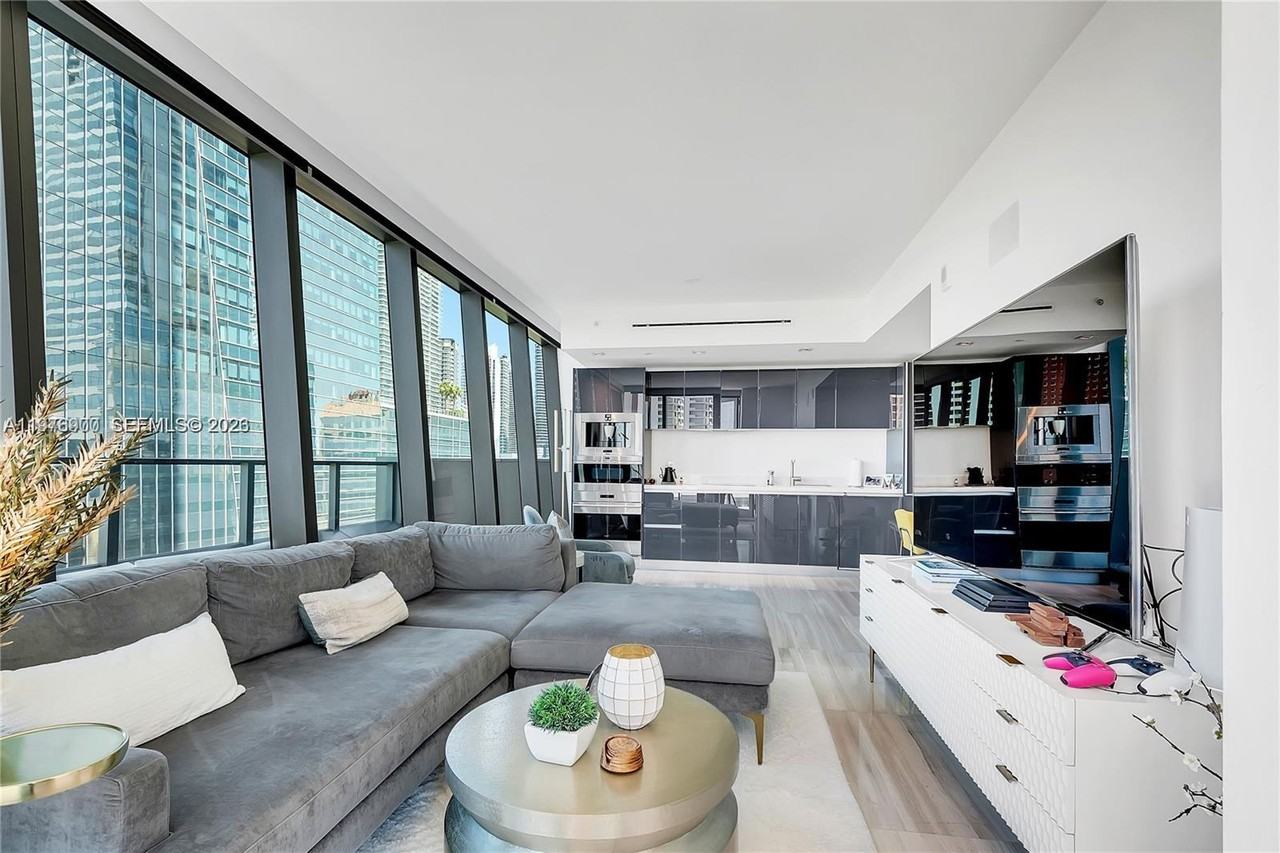 1451 Brickell Ave ##904 - Photo 2 of 28