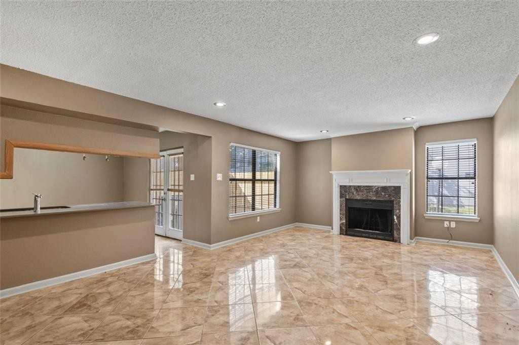 1500 W Esplanade Ave ##35h - Photo 4 of 21