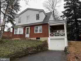 411 N 4th St - Photo 1 of 1