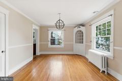 530 E Manoa Rd - Photo 1 of 1