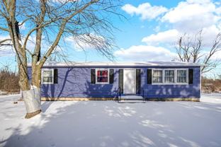 2322 W Loves Ln - Photo 1 of 1