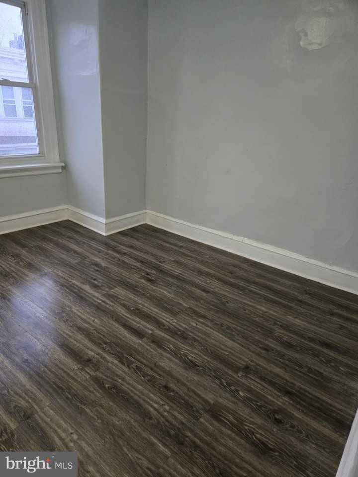 3528 Joyce St - Photo 7 of 9