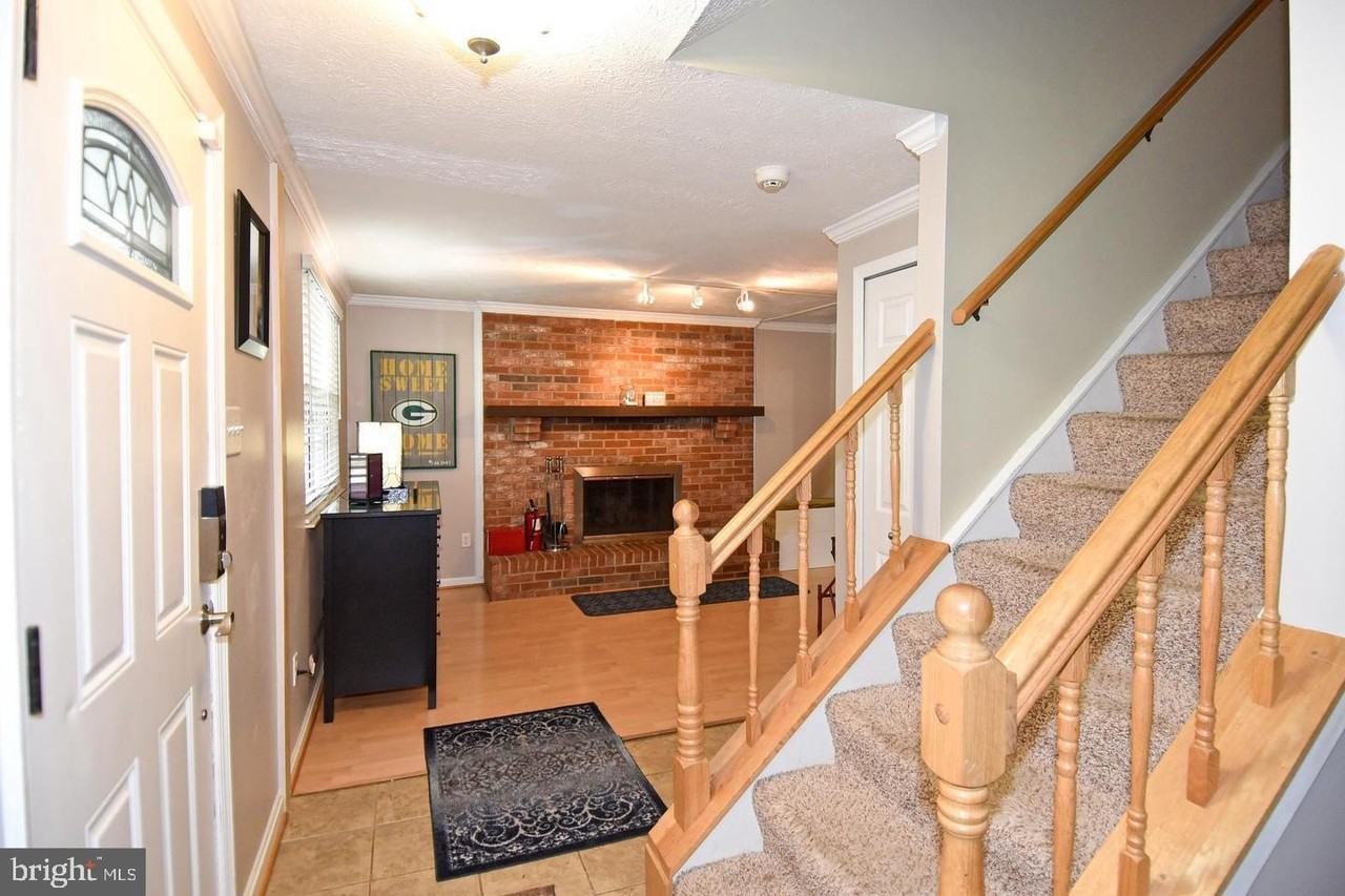 8470 Misty Blue Ct - Photo 4 of 38