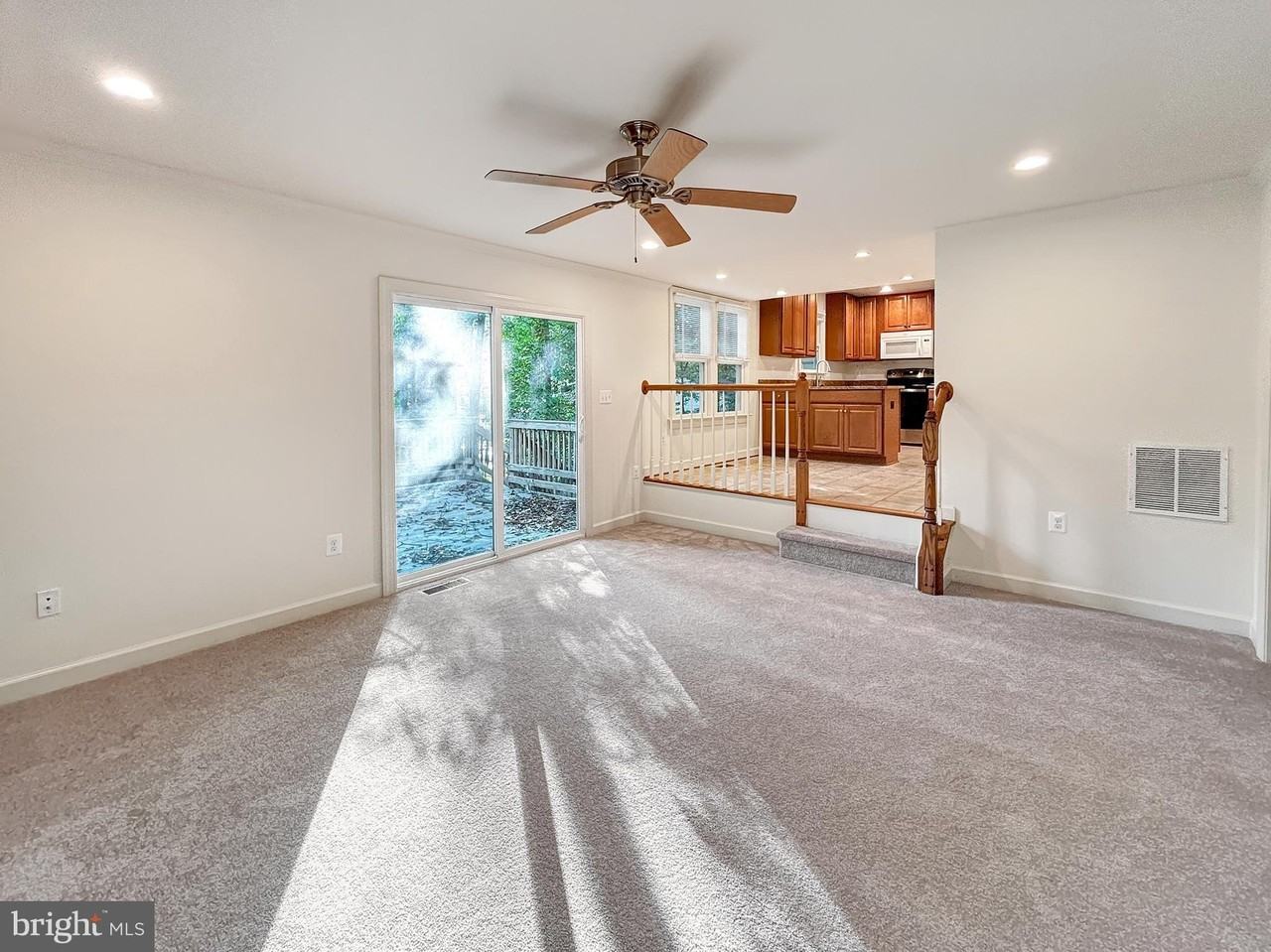 5704 Captain Jones Ct - Photo 6 of 34