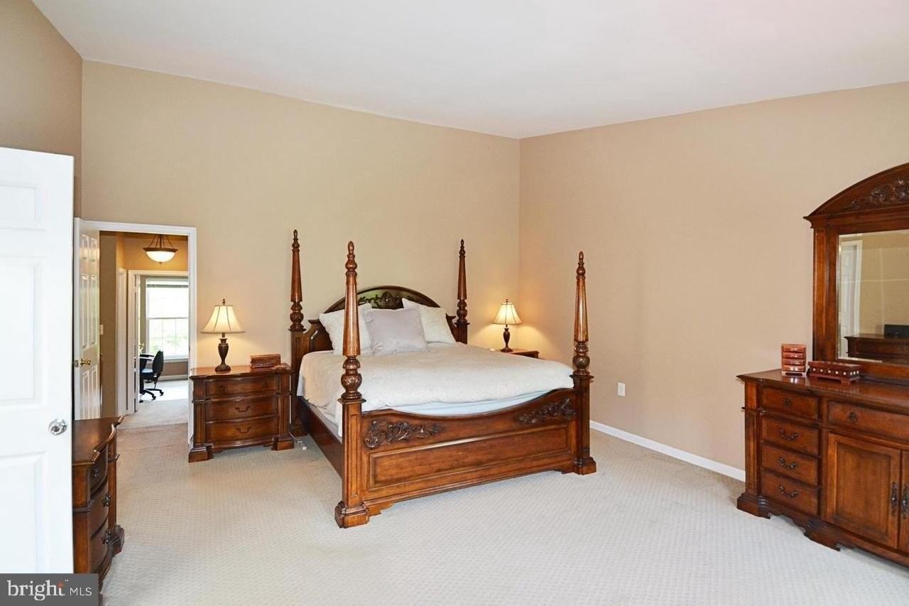 21168 Millwood Sq - Photo 6 of 12