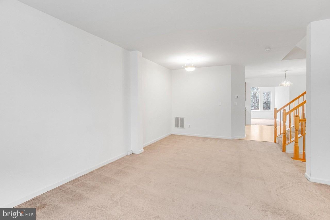 3842 Koval Ln - Photo 4 of 44