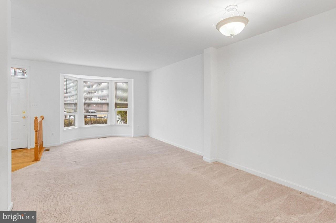 3842 Koval Ln - Photo 7 of 44