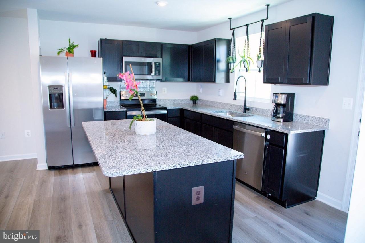 540 Old Potomac Church Rd - Photo 5 of 27