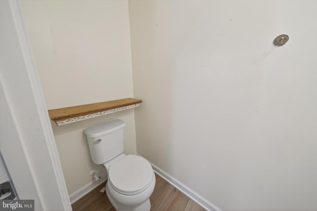 18 Needle Ct - Photo 6 of 31