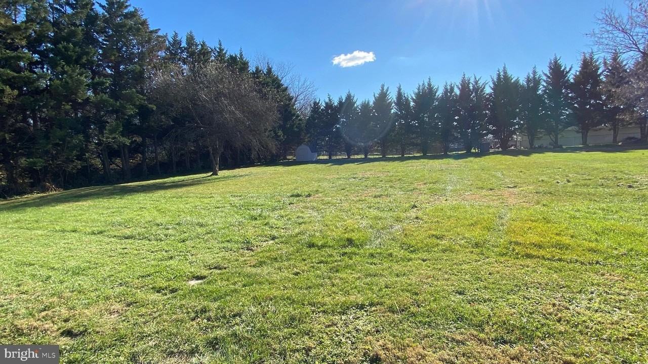 148 Marie Dr - Photo 2 of 4