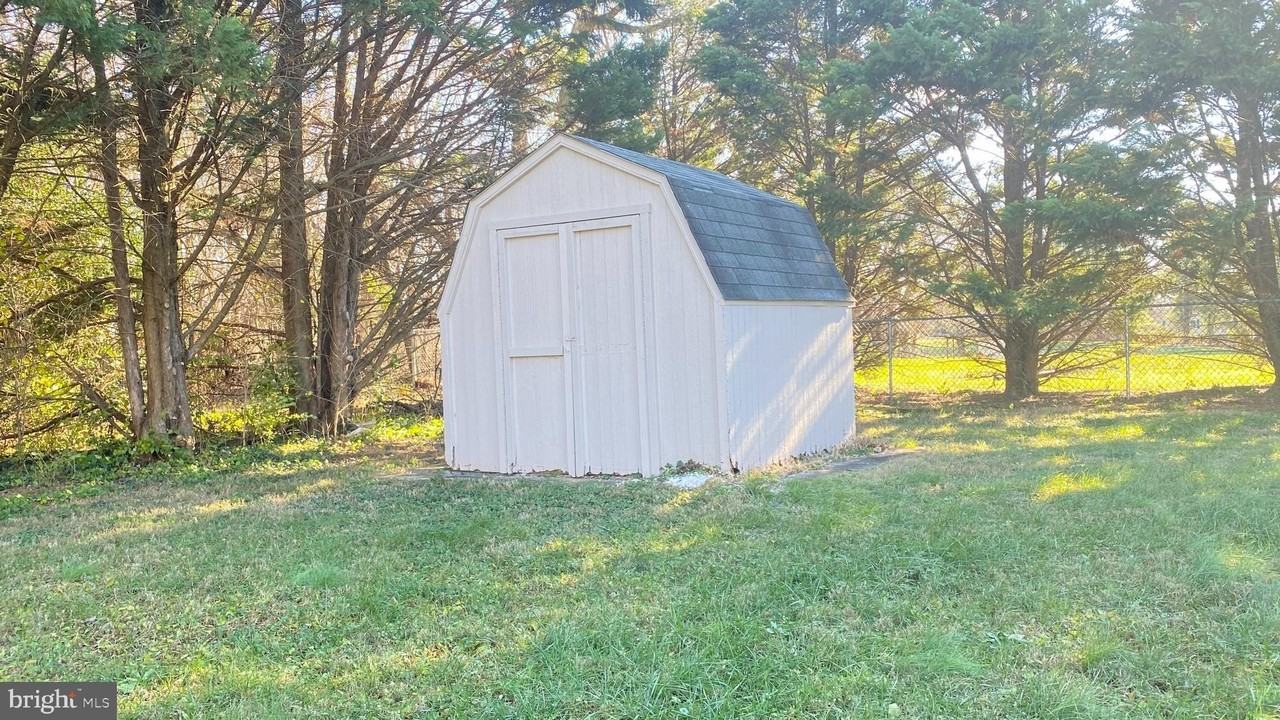 148 Marie Dr - Photo 4 of 4