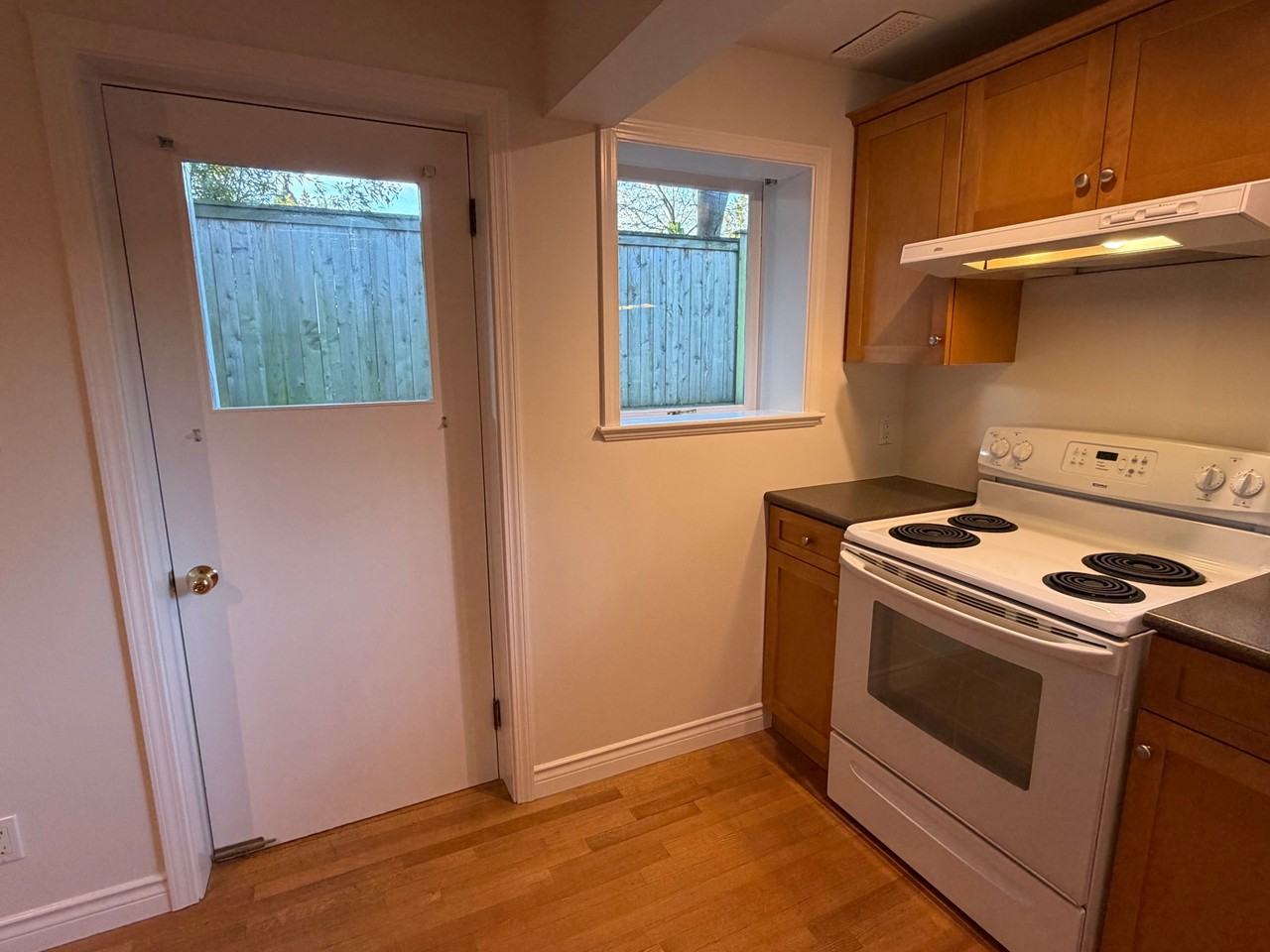 6875 West Boulevard - Photo 2 of 10