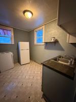 featured image of 419 W Marion St