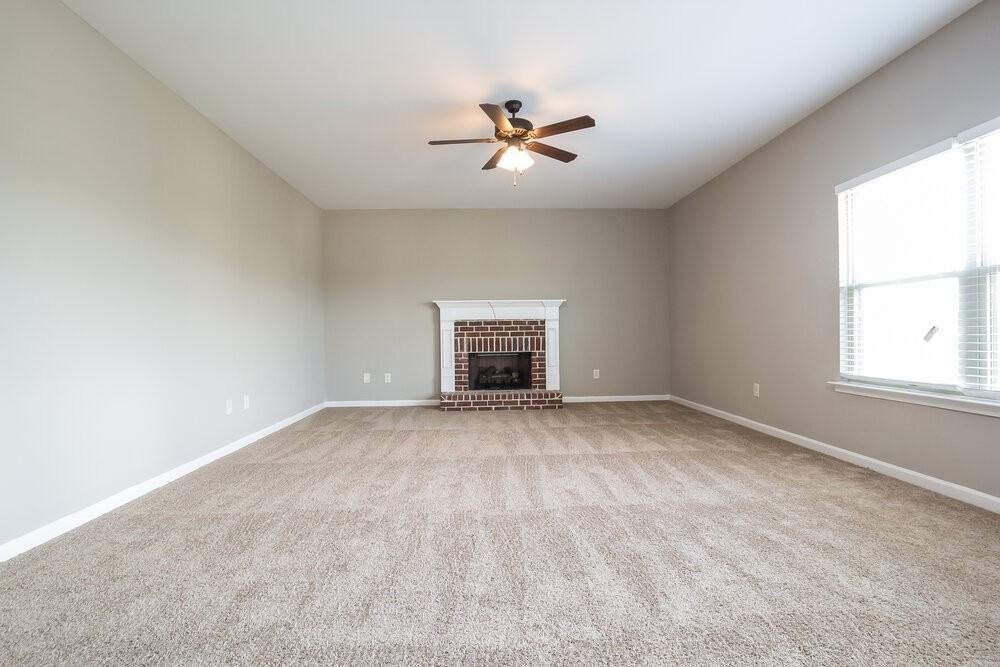 53 Hamilton Blvd Nw - Photo 2 of 15