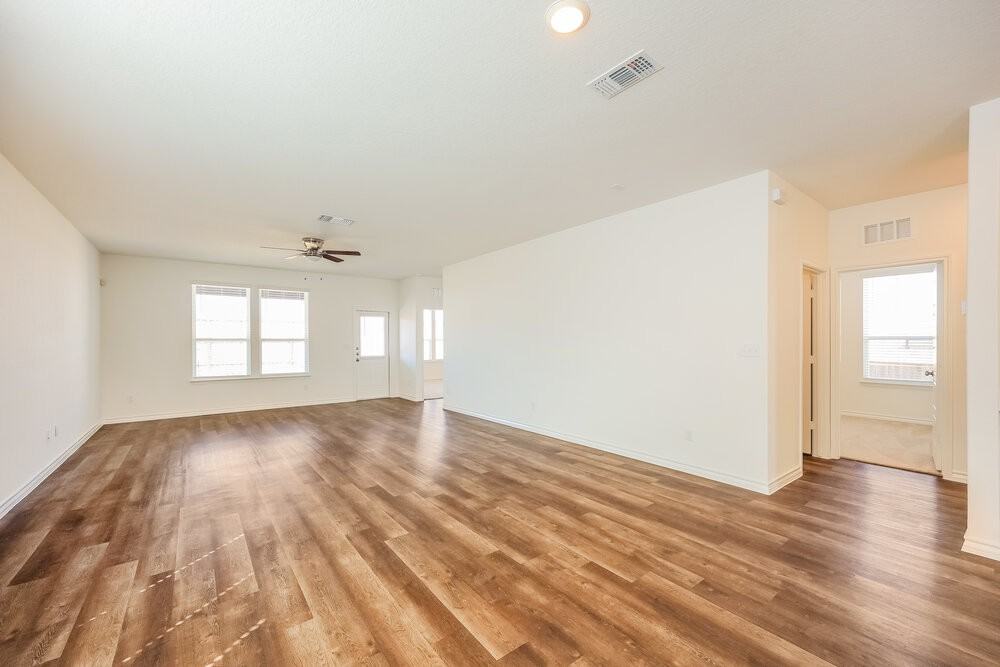 10419 Monte Carmel Pl - Photo 4 of 16