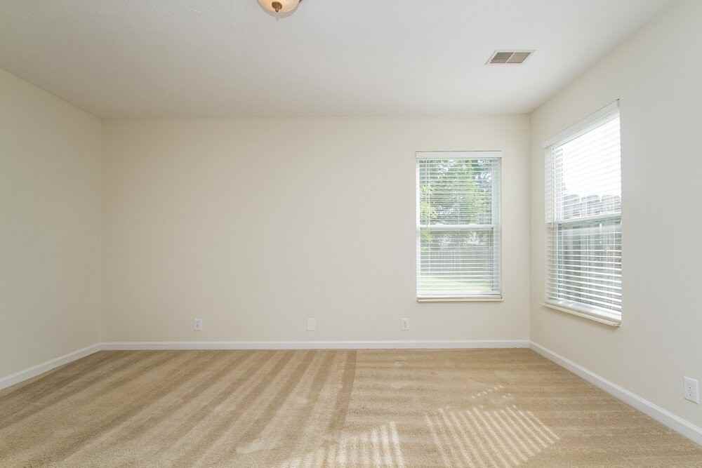 1701 Stone Hollow Ct - Photo 7 of 15