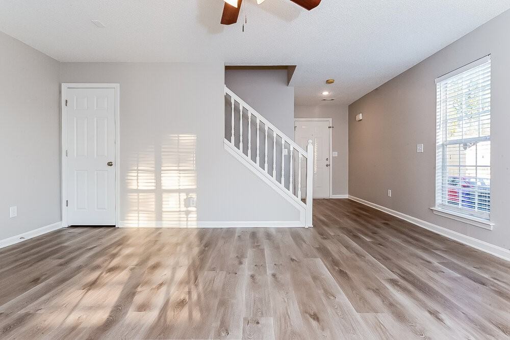 3521 Susies Ct - Photo 7 of 20