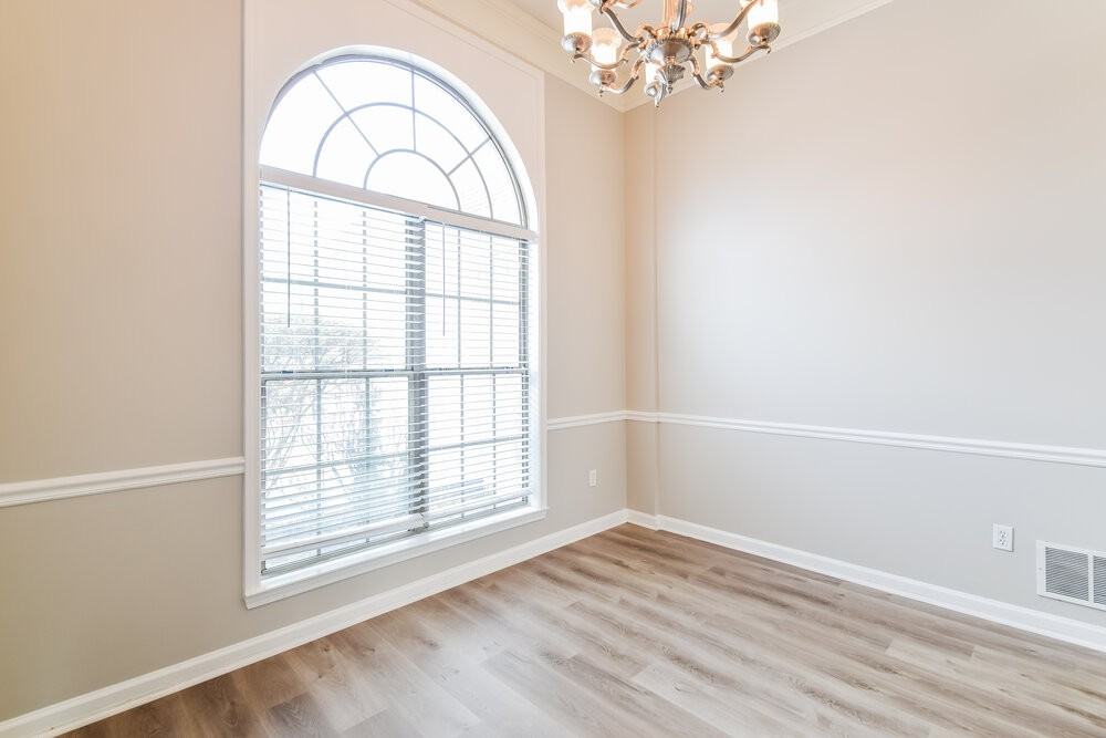 1573 Golden Oaks Loop N - Photo 7 of 17