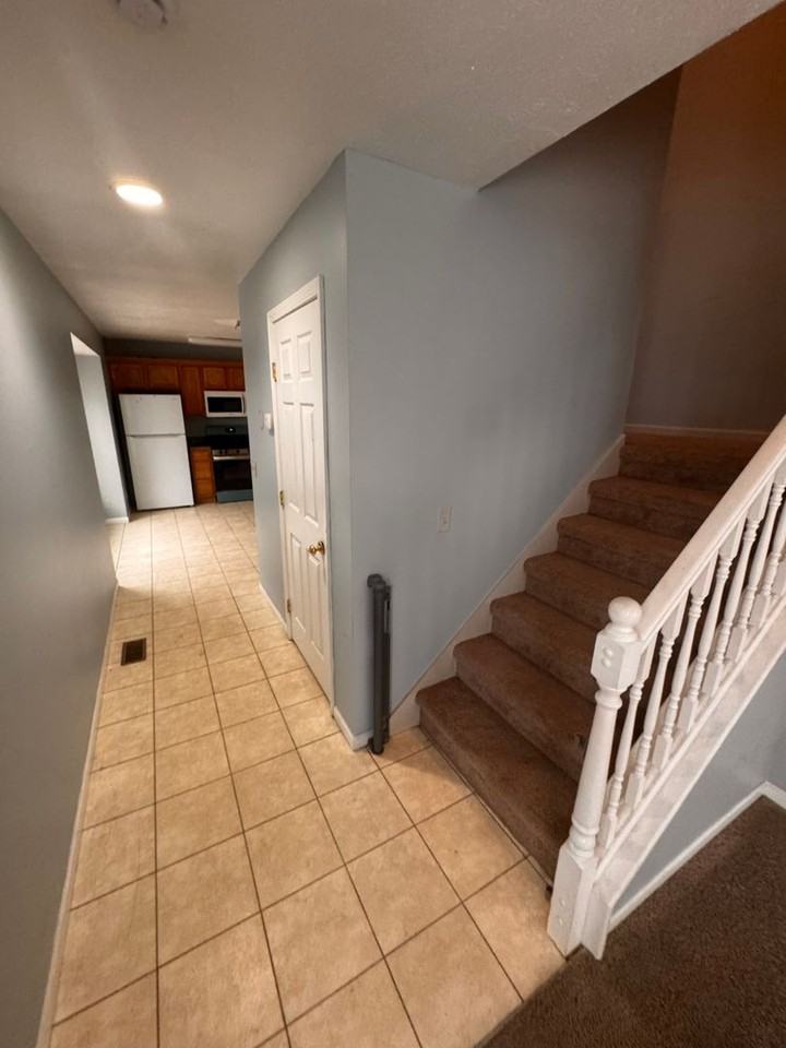 23167 3rd St - Photo 5 of 11