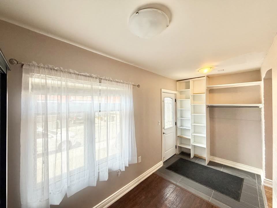 8 Hatherley Road #1 - Photo 4 of 11