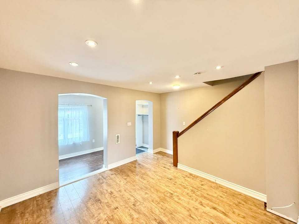 8 Hatherley Road #1 - Photo 6 of 11