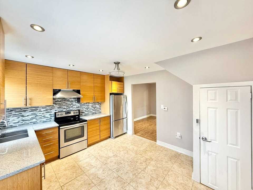 8 Hatherley Road #1 - Photo 3 of 11