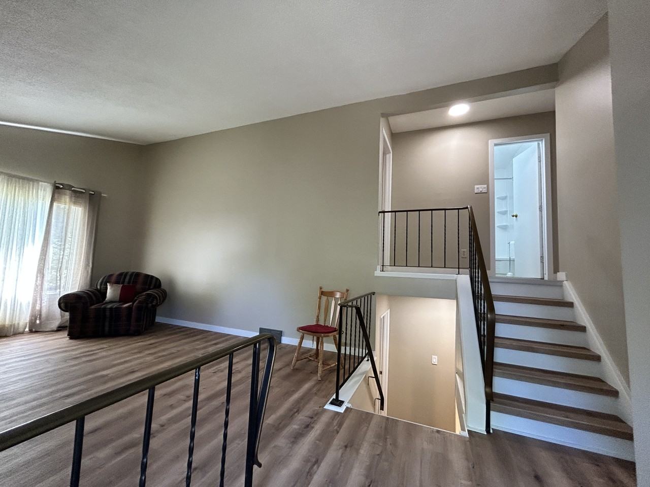 35 Rudolph Bay - Photo 2 of 27