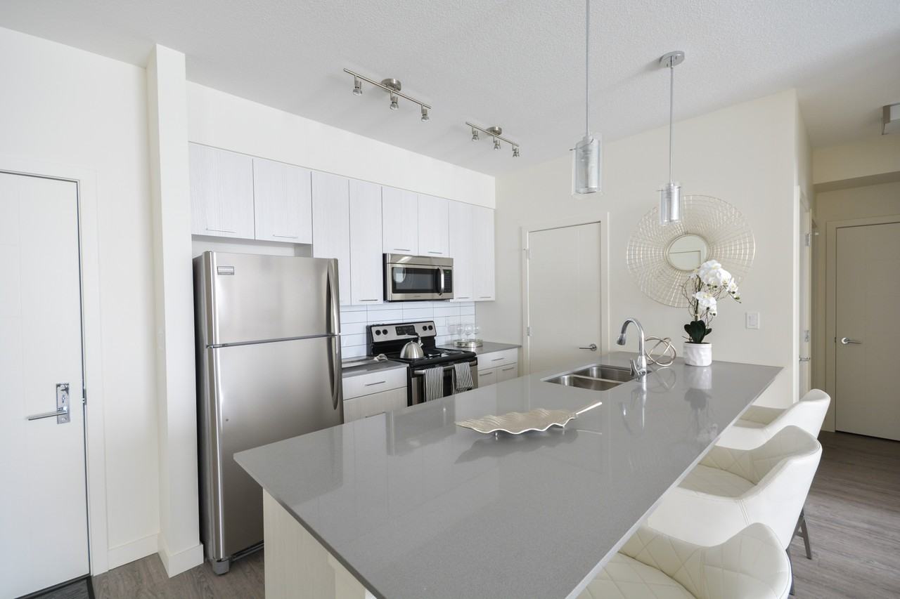 Pines Edge II - Photo 2 of 13