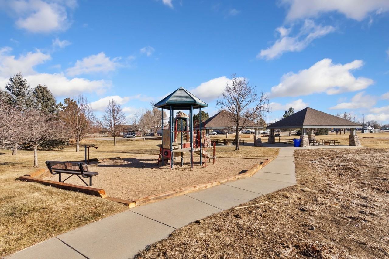 309 Buffalo Dr - Photo 5 of 6