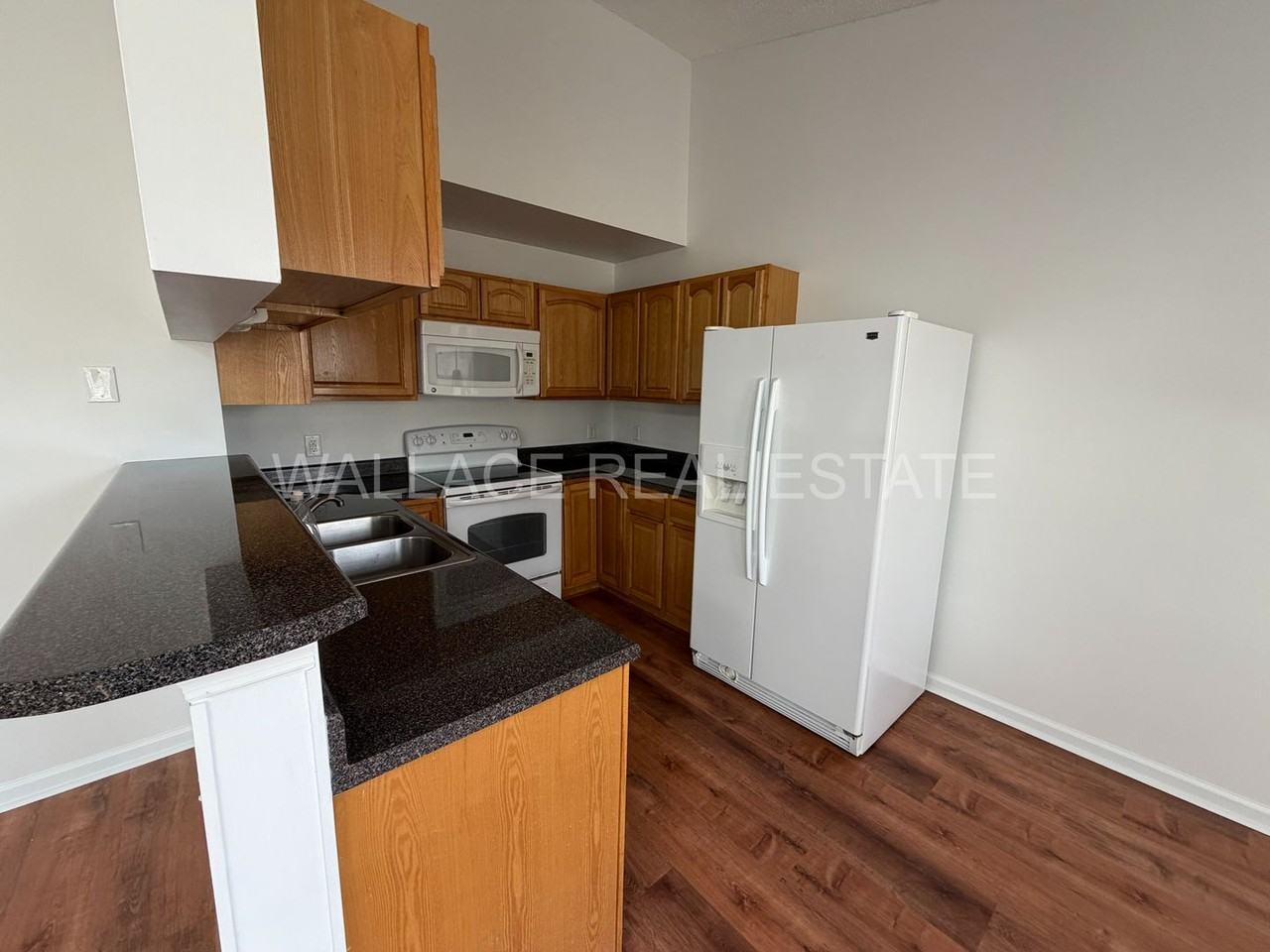 10045 Gate Post Way - Photo 5 of 14