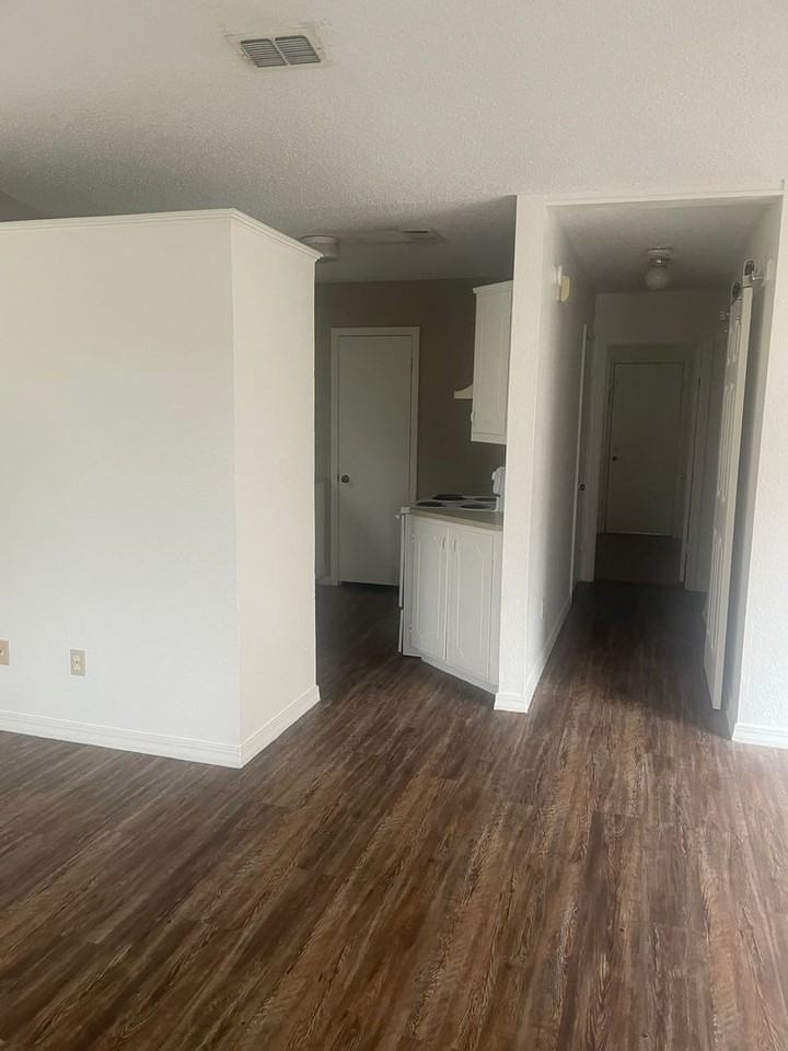 23 Rue Du Soleil - Photo 2 of 15