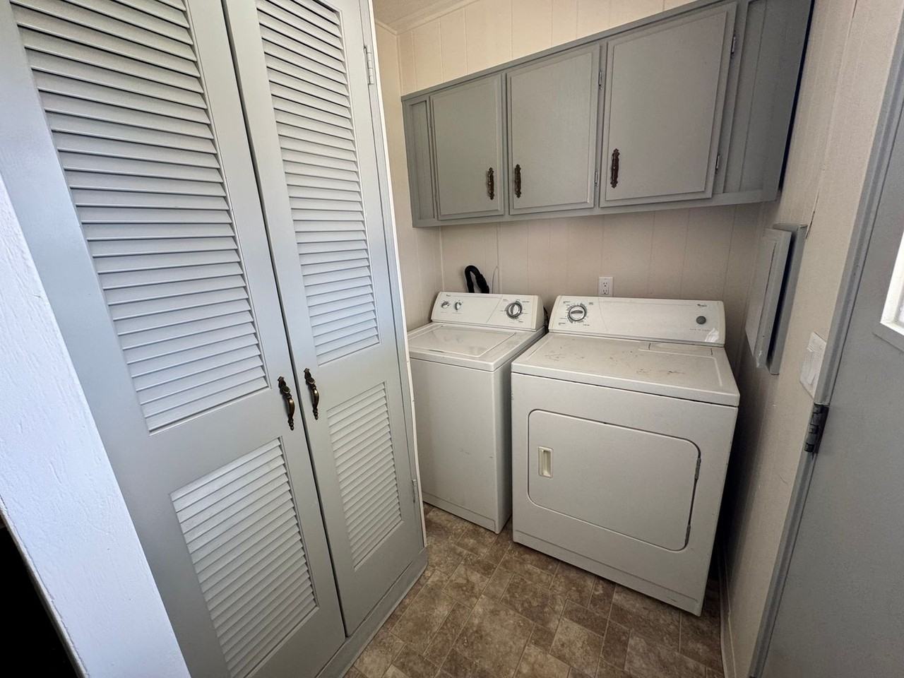 9365 Fleetwood Dr - Photo 7 of 20