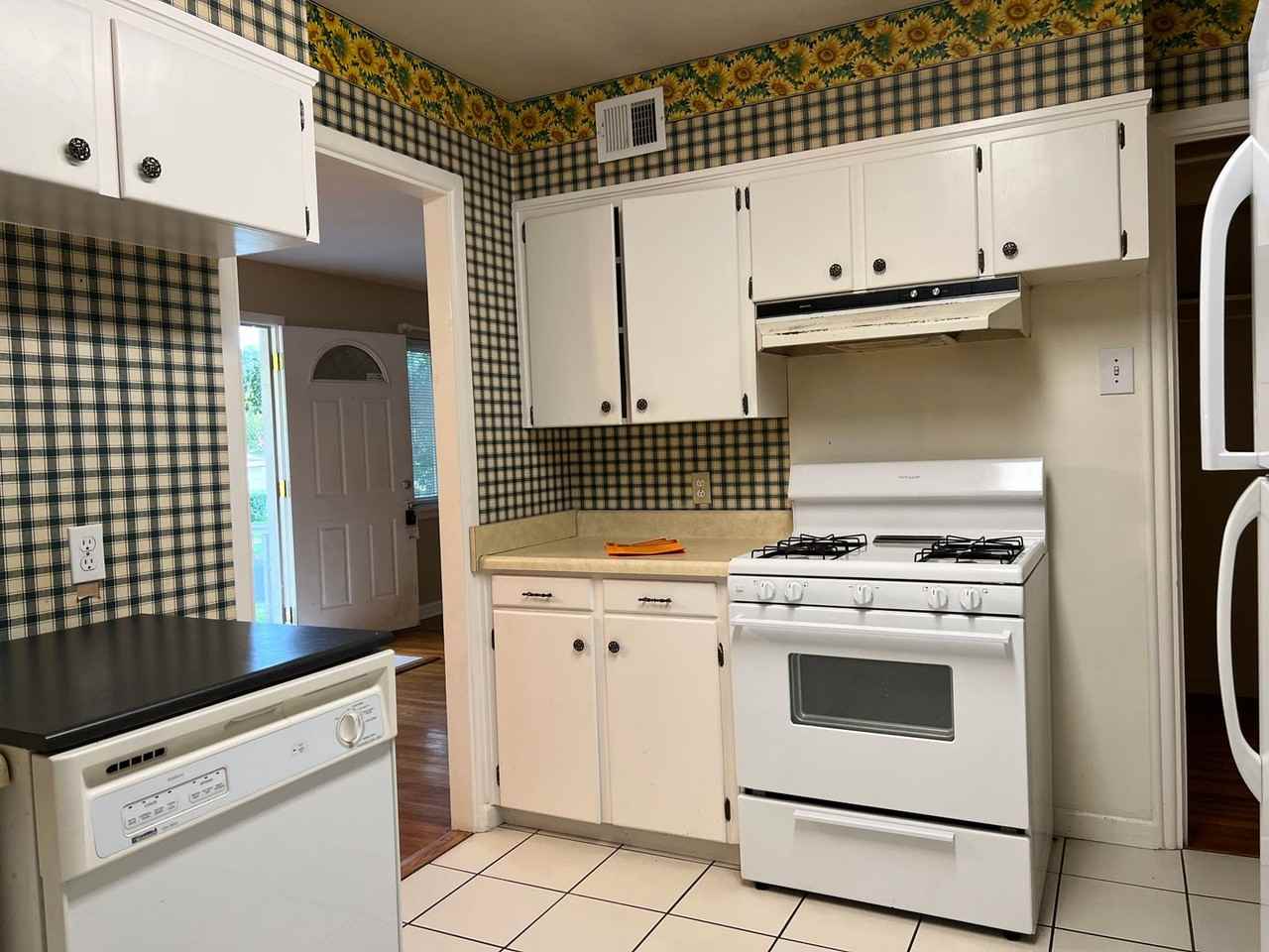 22 Fairmont Dr - Photo 5 of 18