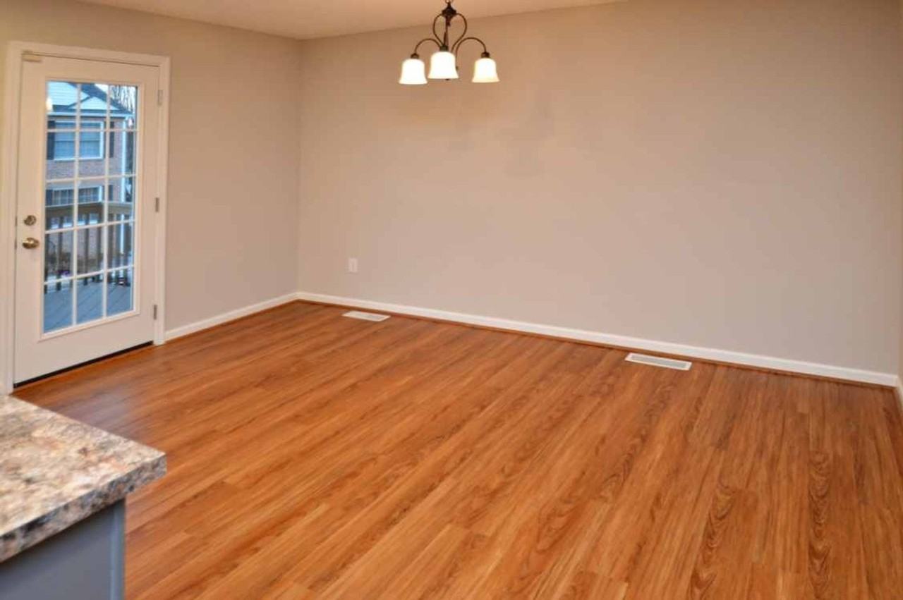 226 Duncraig Dr - Photo 4 of 26