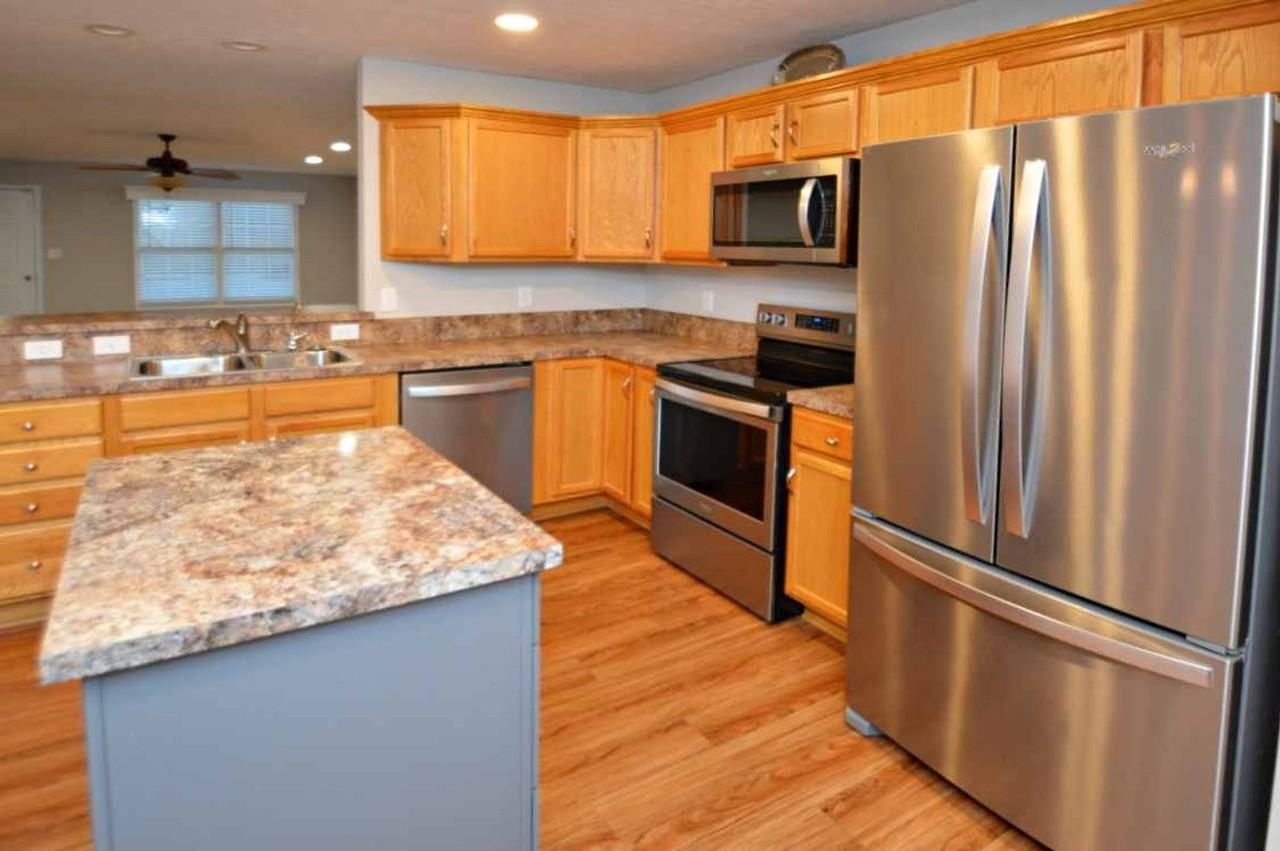 226 Duncraig Dr - Photo 5 of 26