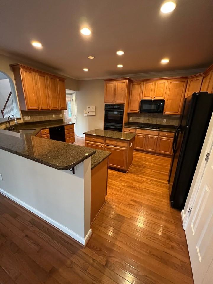 12021 Jasmine Cove Way - Photo 6 of 29