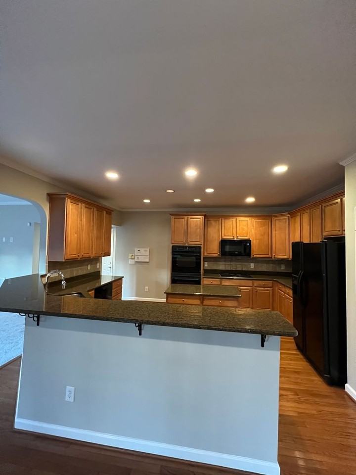 12021 Jasmine Cove Way - Photo 7 of 29